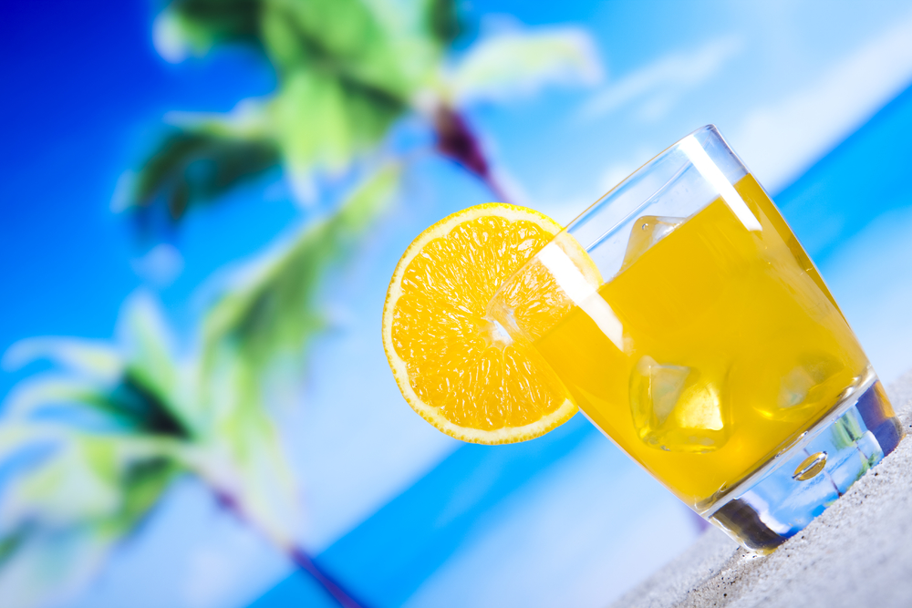 自然之色 探索雞尾酒酒精飲料套裝中的天然色彩美學